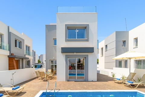 Villa Seabreeze Artemis by Ezoria Villas (14147)