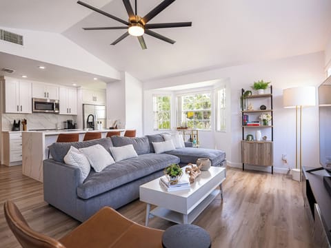 Living Room (1)
