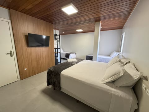 Free WiFi, bed sheets, wheelchair access