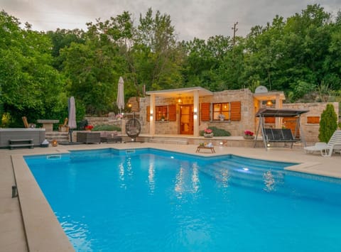 Villa (Six Bedroom Villa with Private Pool) | Outdoor pool | Seasonal outdoor pool, pool umbrellas, sun loungers