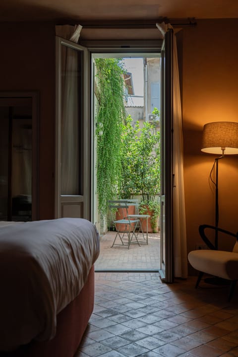 Deluxe Double Room, Private Bathroom (Double De Luxe) | Premium bedding, down comforters, memory foam beds, desk