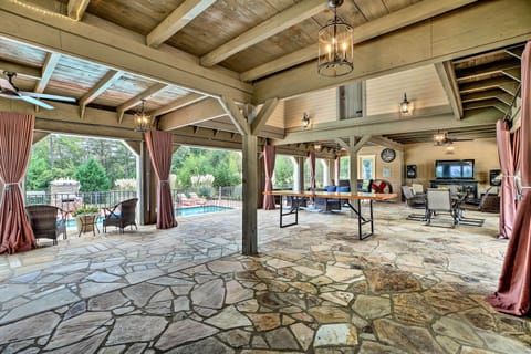 Apartment (0 Bedroom) | Interior