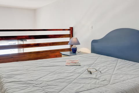 Appartement 6 personnes - 1 chambre + 1 mezzanine | Cribs/infant beds, free WiFi, bed sheets