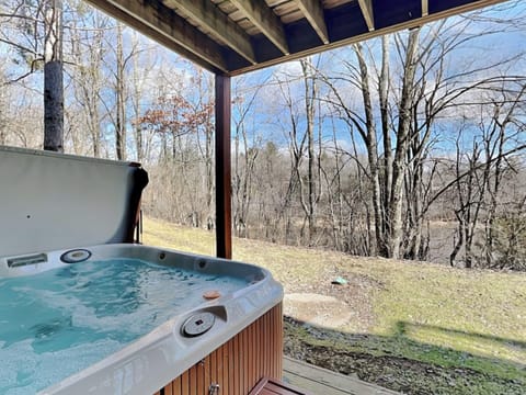 Studio (2 Bedrooms) | Property amenity