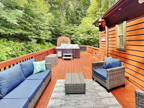 House (5 Bedrooms) | Property amenity