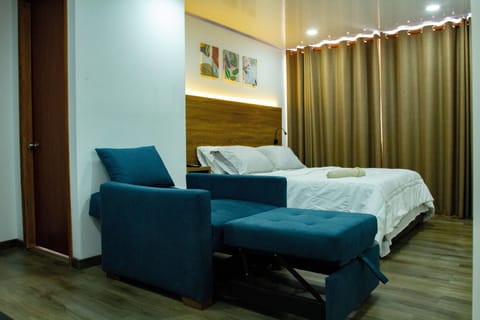 Double Room + Single Sofa Bed | 1 bedroom, minibar, laptop workspace, soundproofing