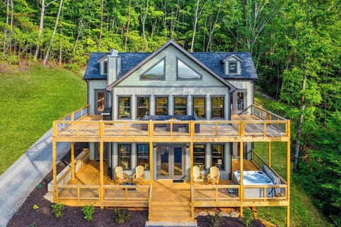Front side of house facing the view, with 1500 Sq/Ft of deck to enjoy!