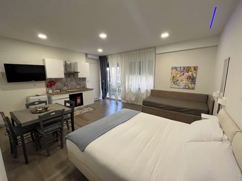 Comfort Quadruple Room, Balcony | Desk, free WiFi