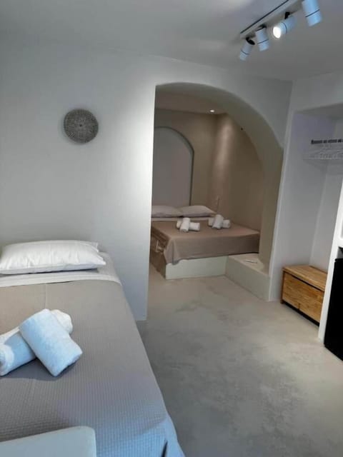 Suite, Balcony | 1 bedroom, free WiFi