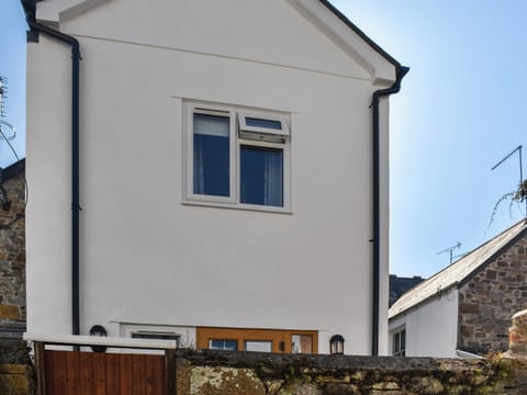 Exterior | Dalton Cottage, Penzance