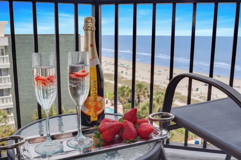Breathtaking 180-degree views from your private balcony!