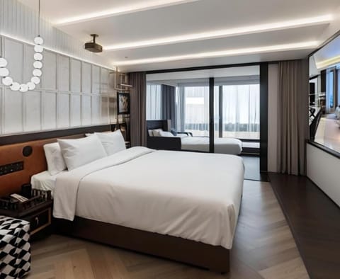 Family Quadruple Room | Premium bedding, down comforters, memory foam beds, minibar (free items)