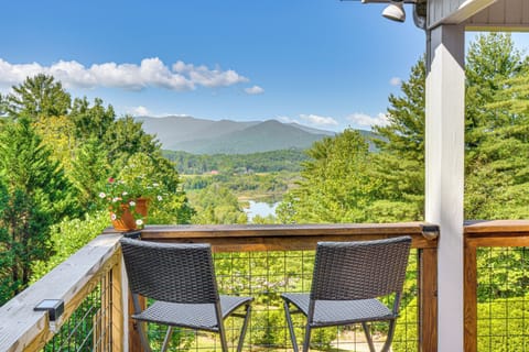 Hiawassee Vacation Rental | 4BR | 3BA | 2 Steps Required | 2,160 Sq Ft