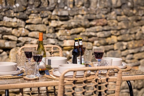 53 - Brigadoon - WR12 7AT - Web