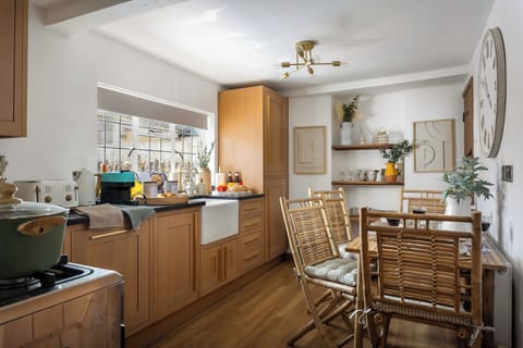 55 - Brigadoon - WR12 7AT - Web