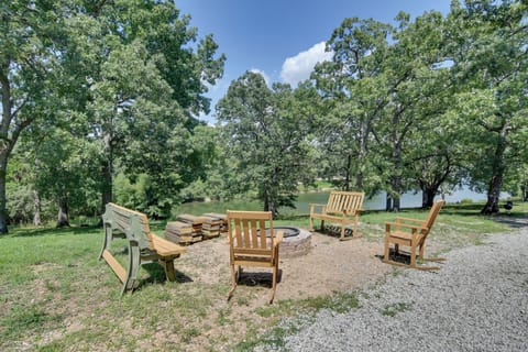 Kimberling City Vacation Rental | 1BR | 1BA | 600 Sq Ft | Stairs Required
