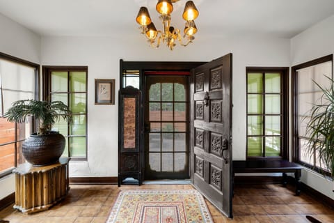 House | 1 bedroom