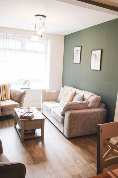 Seaward Street -23