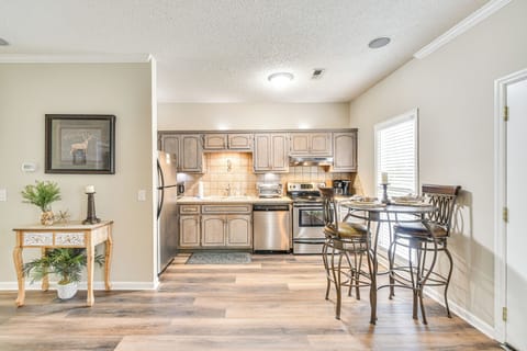 Apartment (1 Bedroom) | Interior