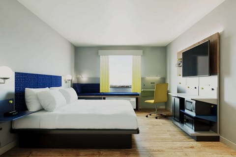 Room, 1 King Bed, Non Smoking | Individually decorated, individually furnished, desk, laptop workspace