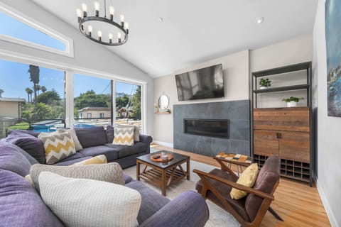 Living Room - Upstairs