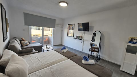 House | 1 bedroom, soundproofing