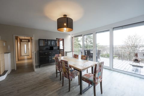 Family Condo, 3 Bedrooms, Garden View | Living area | 55-inch LED TV with satellite channels