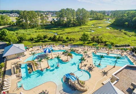 Bay Forest Lazy River pool and lap pool
