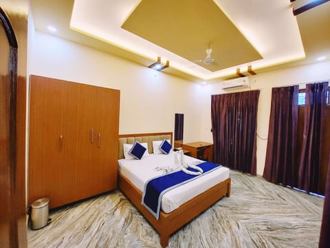 Superior Double Room, City View | Free WiFi