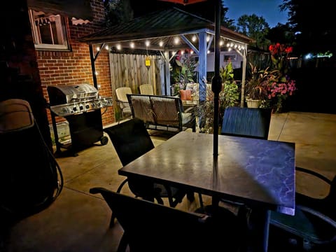 BBQ with included propane