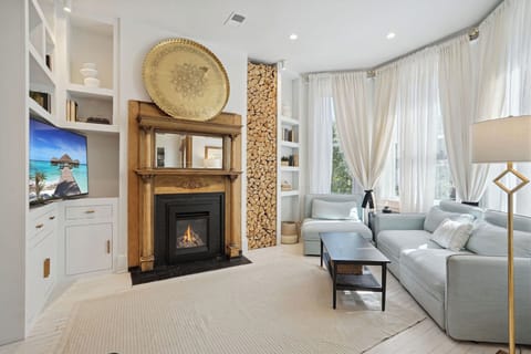 Welcome to Boho Bliss in Bloomingdale!