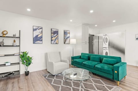 Apartment | 2 bedrooms, Internet