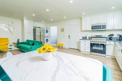 Apartment | 2 bedrooms, Internet