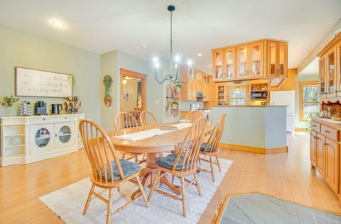 Dining table with seating up to 8 upon request, 6 seats standard. 