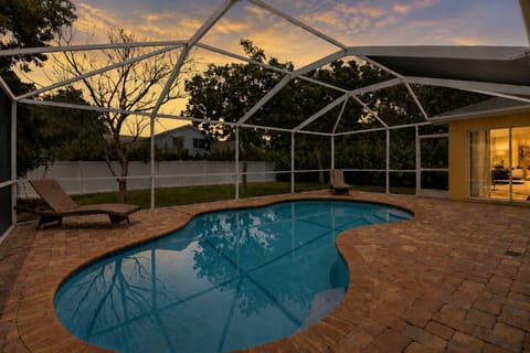 Your own private slice of Bonita Springs paradise, where poolside afternoons effortlessly turn into relaxing evenings as the sky fades to gold.