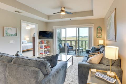 Apartment (3 Bedrooms) | Front of property
