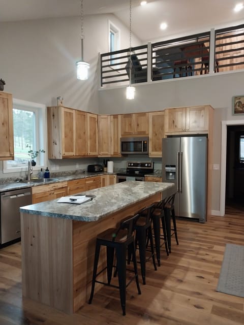 Kitchen and Loft area 