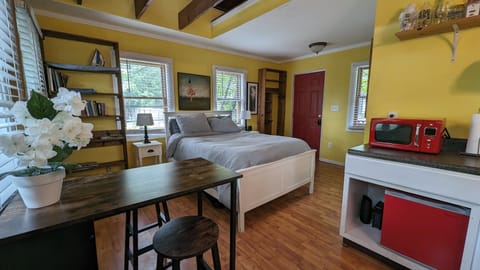 Cabin | Free WiFi, bed sheets