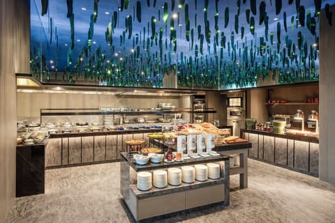 Daily buffet breakfast for a fee