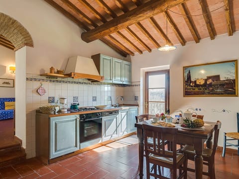 Fridge, oven, dishwasher, highchair