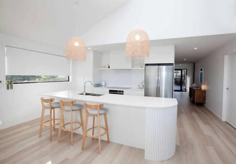 9b26afe7 481a 4046 9380 04ba98e513b6