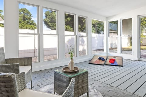 House, 4 Bedrooms | Property grounds