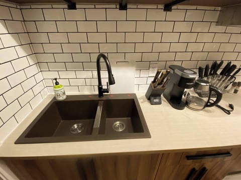 Apartment, 2 Bedrooms, Patio, Garden View | Interior