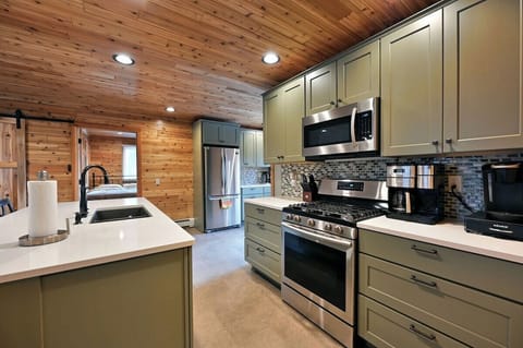 The Taj Kitchen has new upgraded full-size stainless-steel appliances.