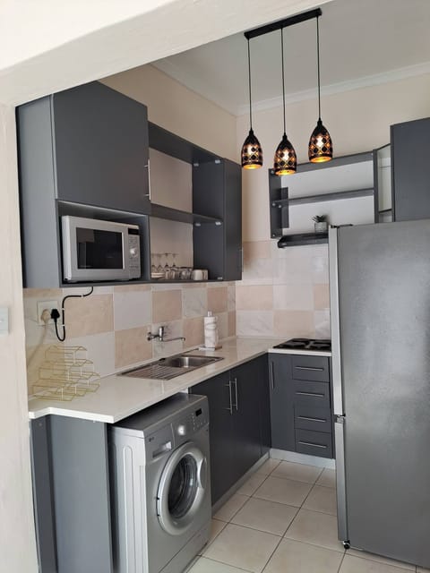Apartment, 1 Bedroom, Patio, Garden View | Interior