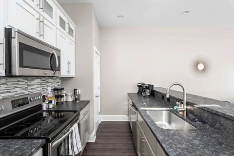 Make the most of our kitchen space, conveniently outfitted with modern appliances for all your needs.