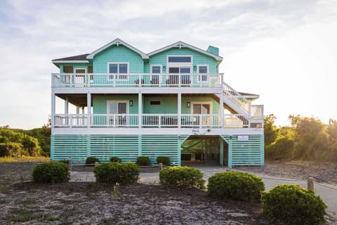 EllaGracePlace: Front Exterior View of the Home
