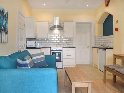 Open plan living space | Olive Blossom - Sannan Court, Llanfynydd