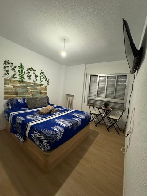 Basic Double Room, 1 Double Bed | Free WiFi, bed sheets