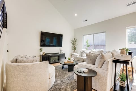 Cedar City Vacation Rental | 5BR | 2.5BA | 2,210 Sq Ft | Stairs Required